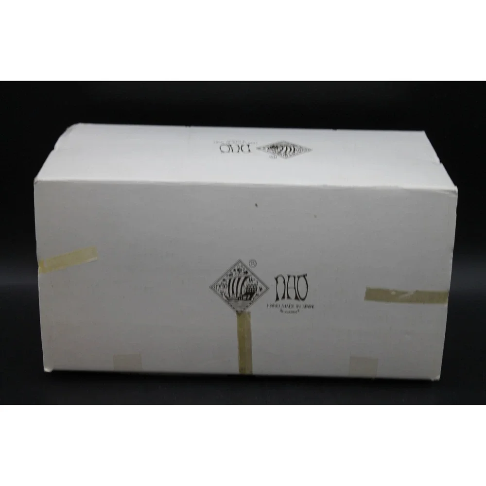 Vintage Lladro Girl Tulip Time Flowers Porcelain Figurine No. 1001 Original Box